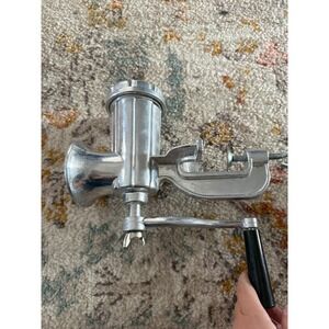 Vintage Manual Meat Grinder Hand Crank Cast Aluminum Table Clamp Taiwan Silver‎